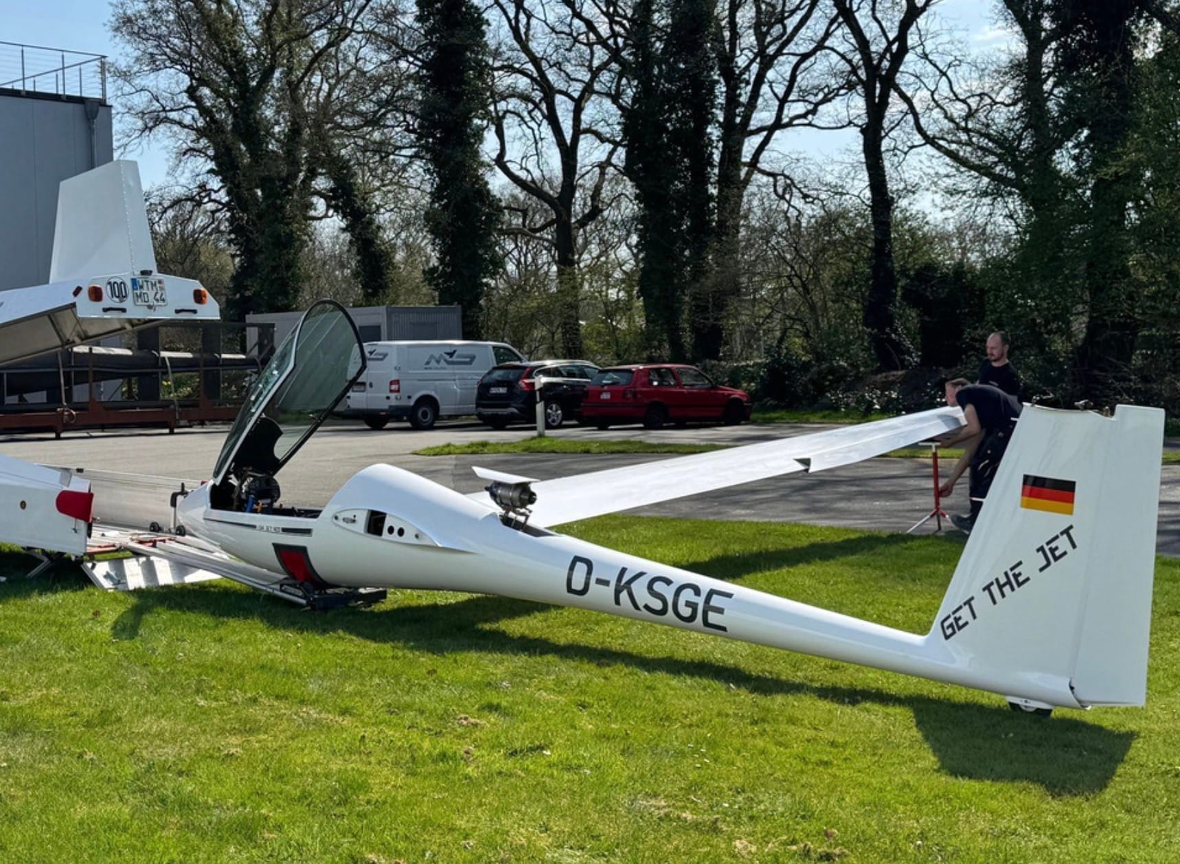 Jet Retrofit for the LS8