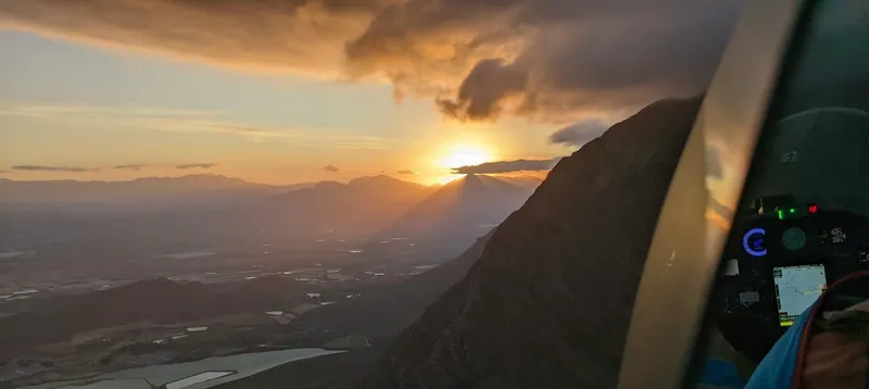 Zwischen Buschfeuer und Wolkenbasis